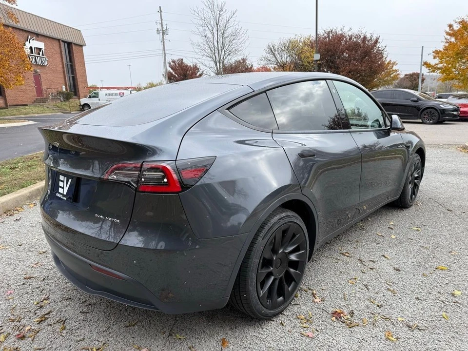 2021 Tesla Model Y - Image 4 of 11
