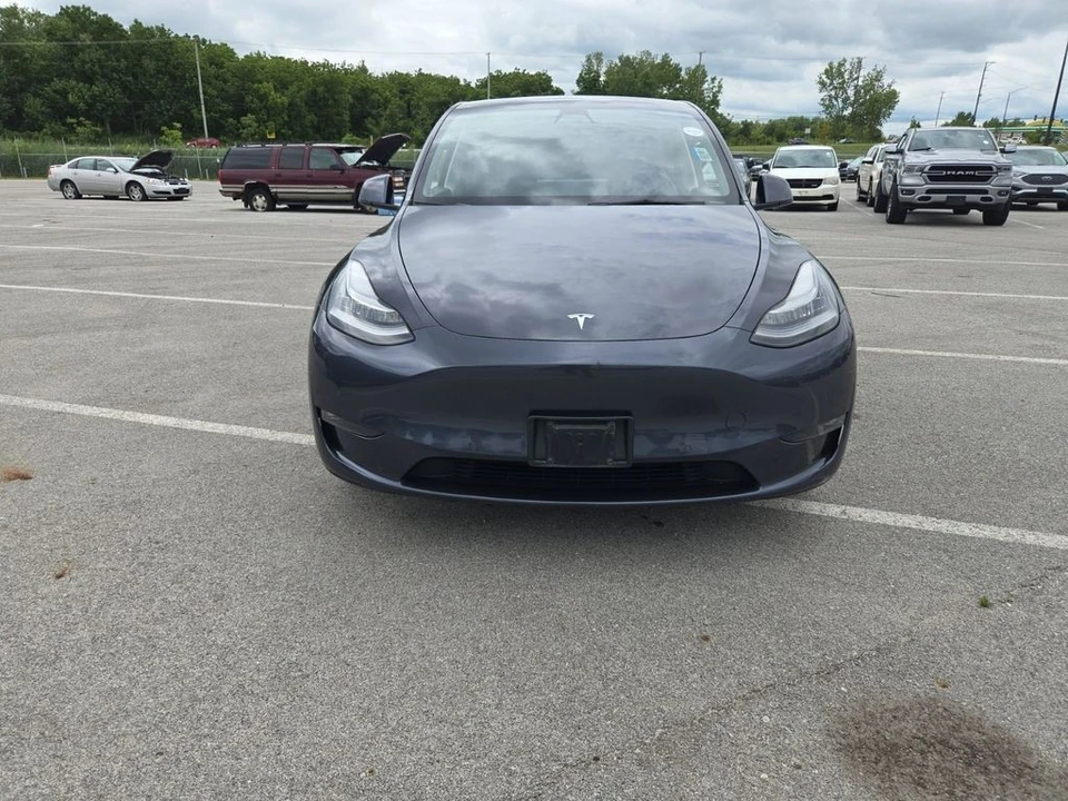 2021 Tesla Model Y - Image 5 of 6