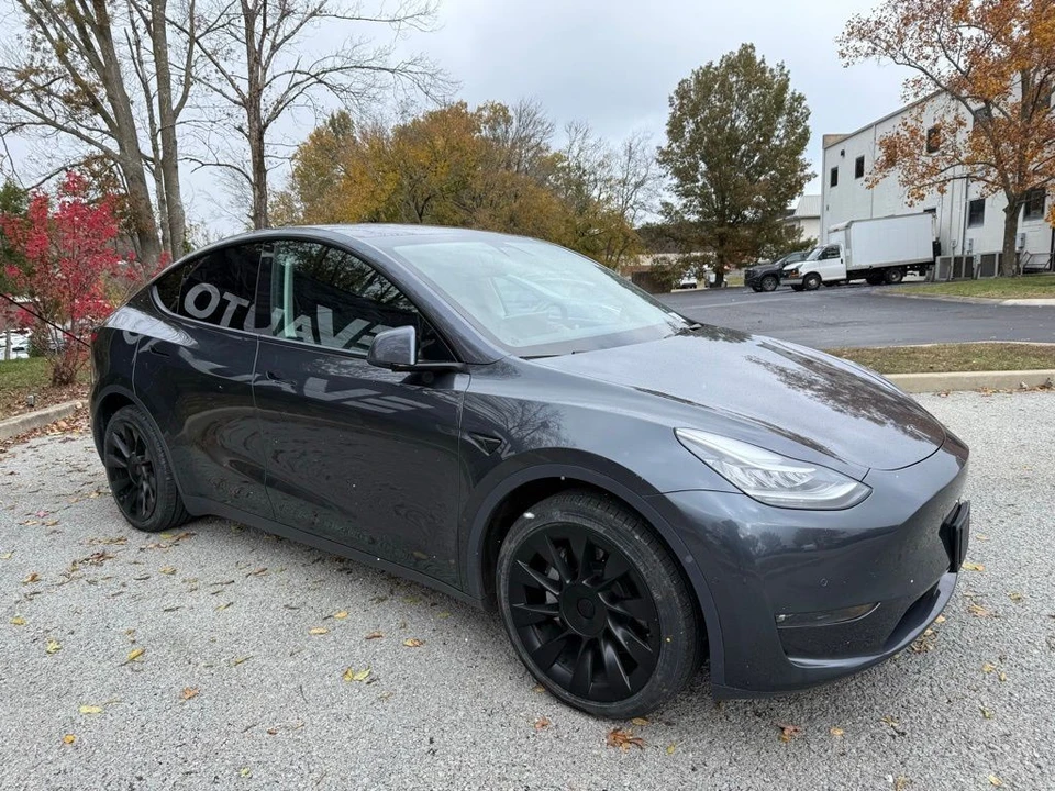 2021 Tesla Model Y - Image 3 of 11