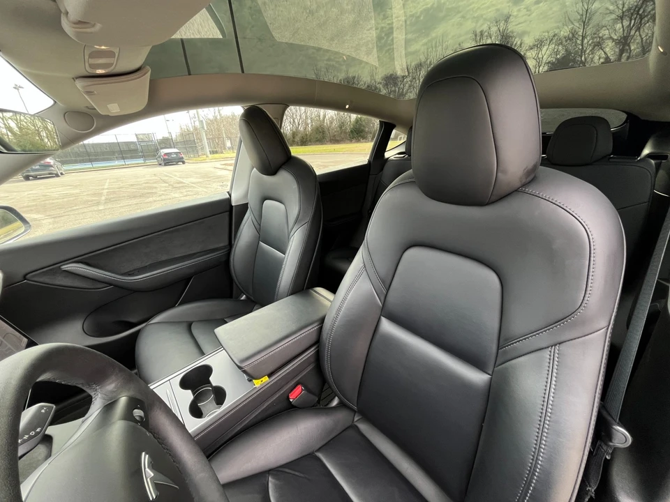 2021 Tesla Model Y - Image 11 of 12