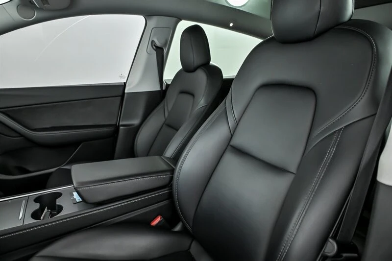 2021 Tesla Model Y - Image 18 of 21
