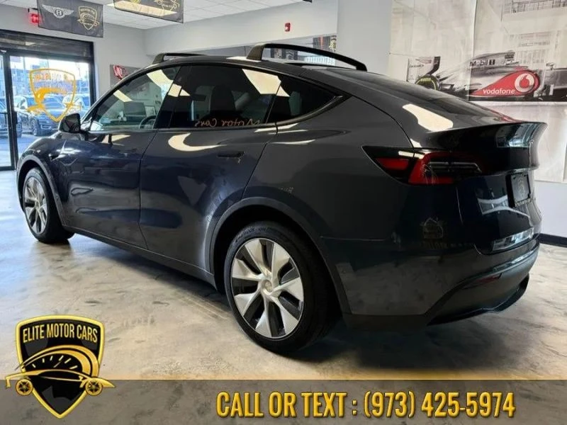 2021 Tesla Model Y - Image 8 of 12