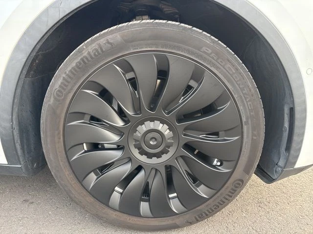2021 Tesla Model Y - Image 10 of 21