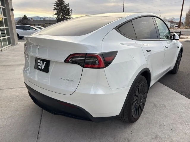 2021 Tesla Model Y - Image 8 of 21