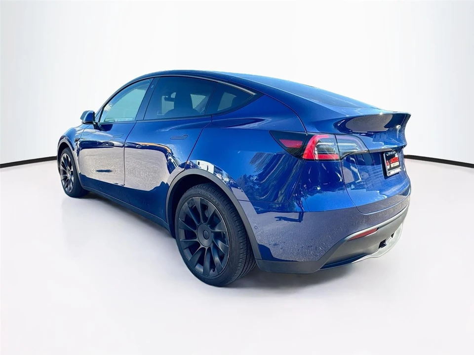 2021 Tesla Model Y - Image 5 of 15
