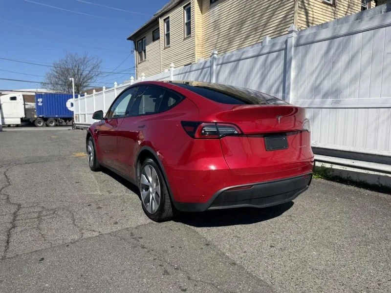 2021 Tesla Model Y - Image 5 of 12
