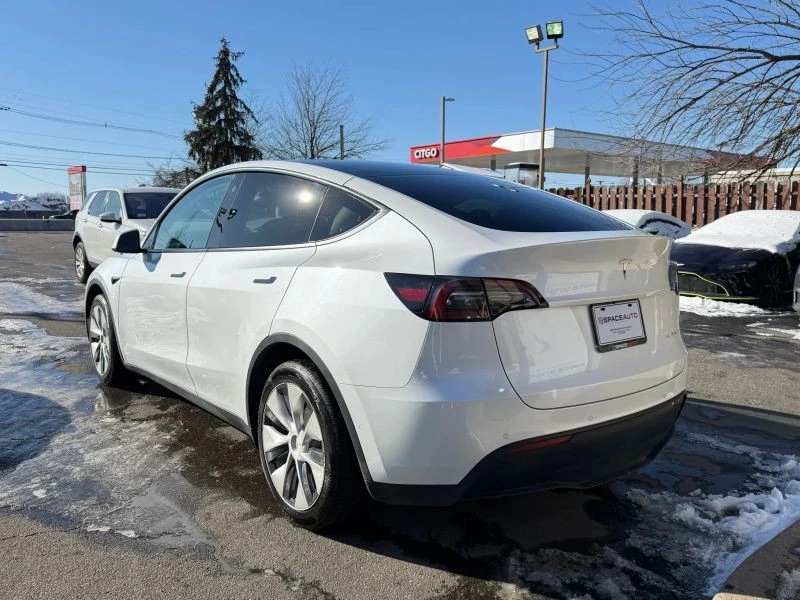 2021 Tesla Model Y - Image 7 of 12
