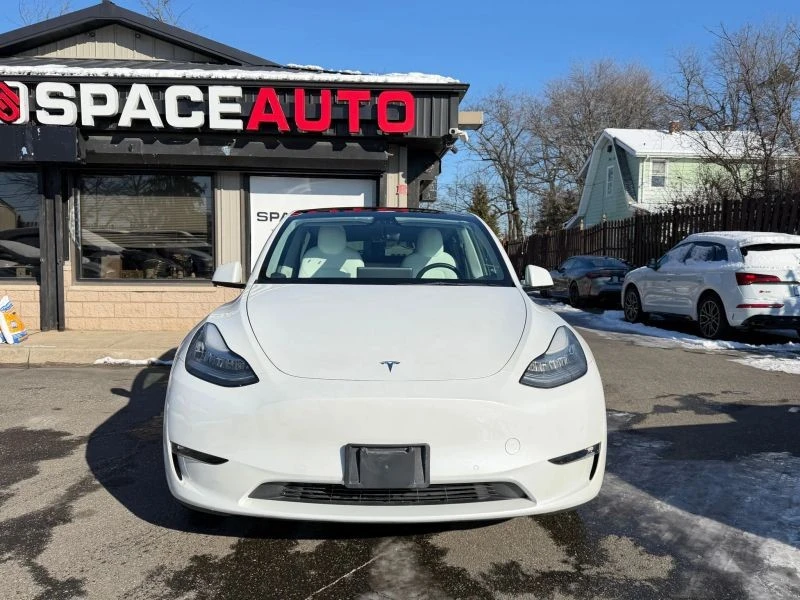 2021 Tesla Model Y - Image 2 of 12