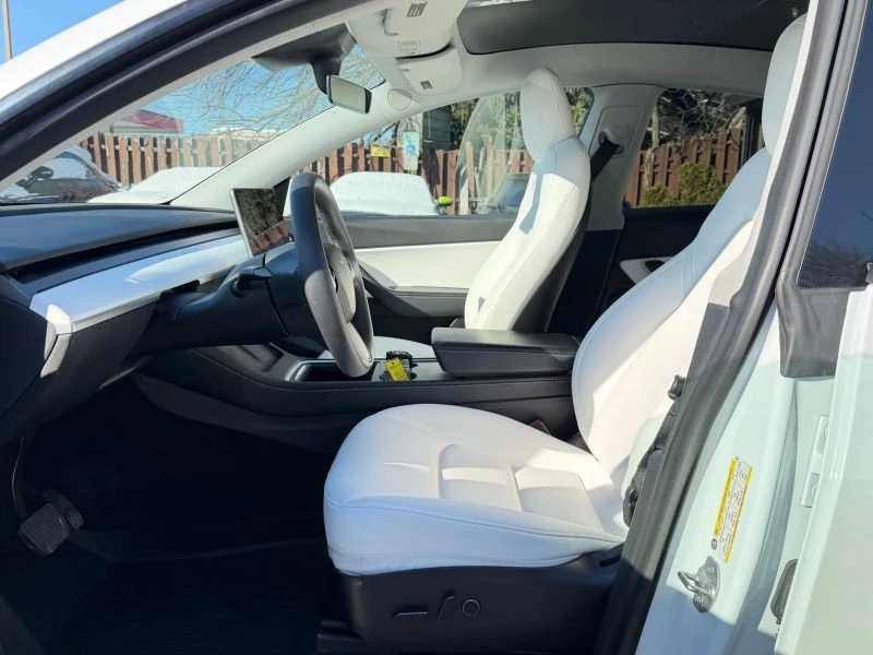 2021 Tesla Model Y - Image 10 of 12