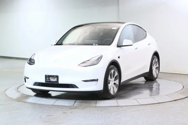2021 Tesla Model Y - Image 11 of 12
