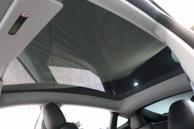 2021 Tesla Model Y - Image 6 of 12