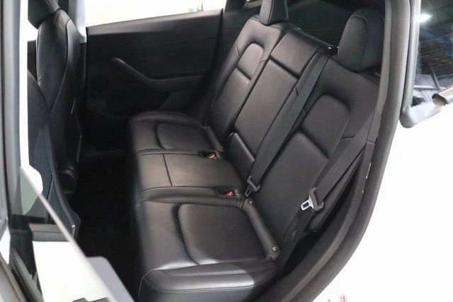 2021 Tesla Model Y - Image 14 of 21