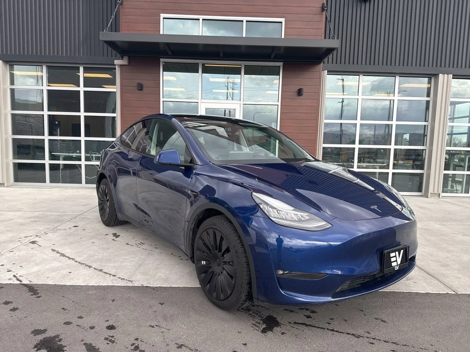 2021 Tesla Model Y - Image 2 of 21
