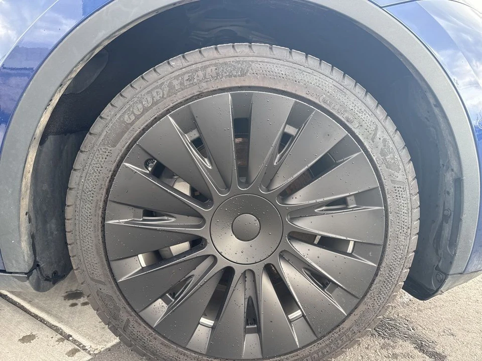 2021 Tesla Model Y - Image 10 of 21
