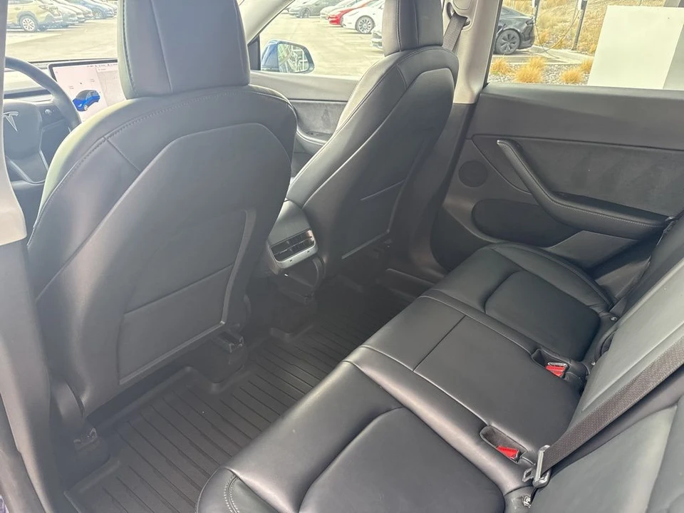 2021 Tesla Model Y - Image 15 of 21
