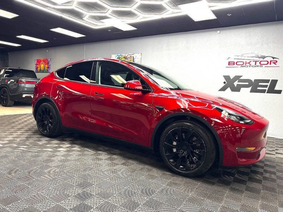 2021 Tesla Model Y - Image 2 of 21