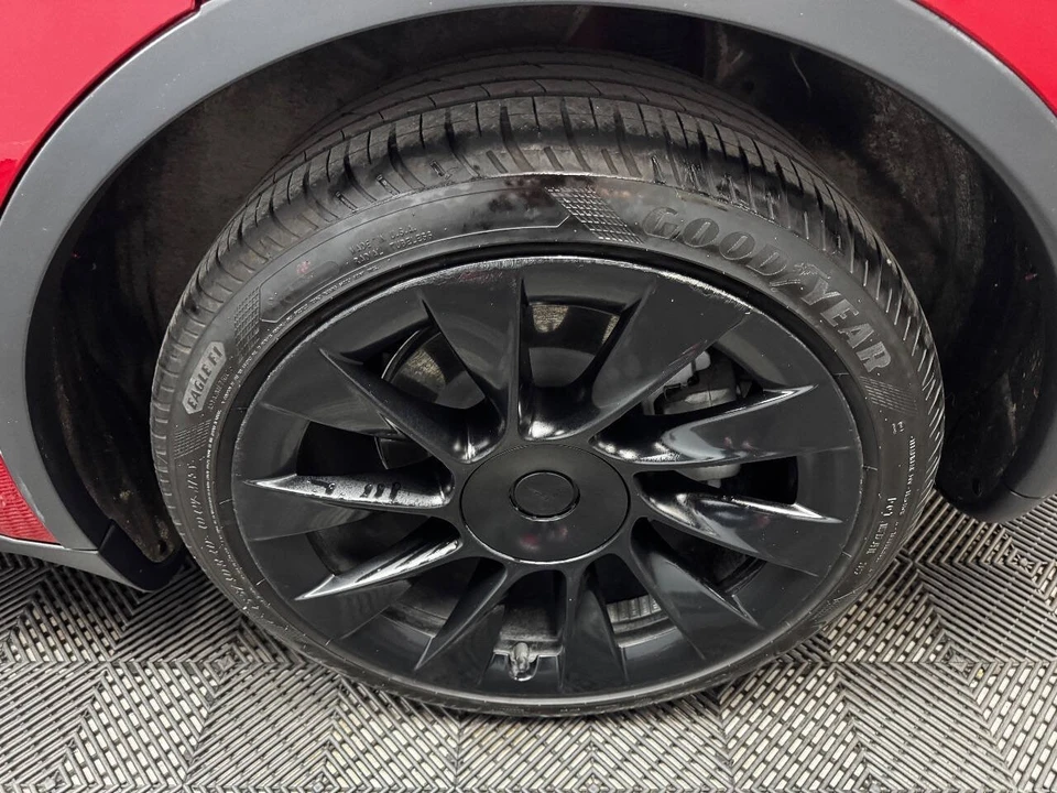 2021 Tesla Model Y - Image 18 of 21
