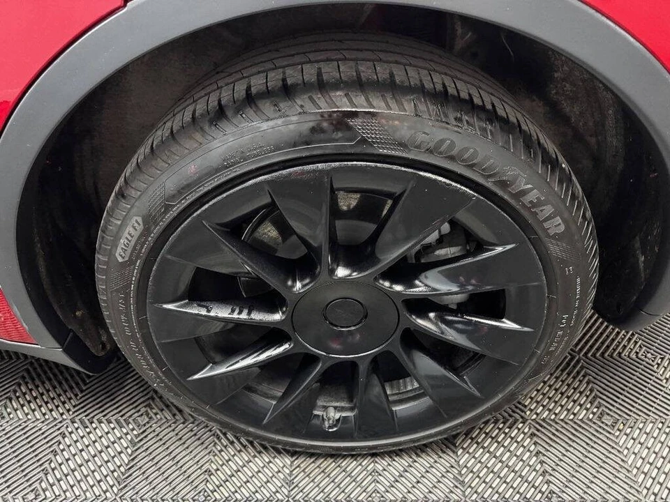 2021 Tesla Model Y - Image 20 of 21