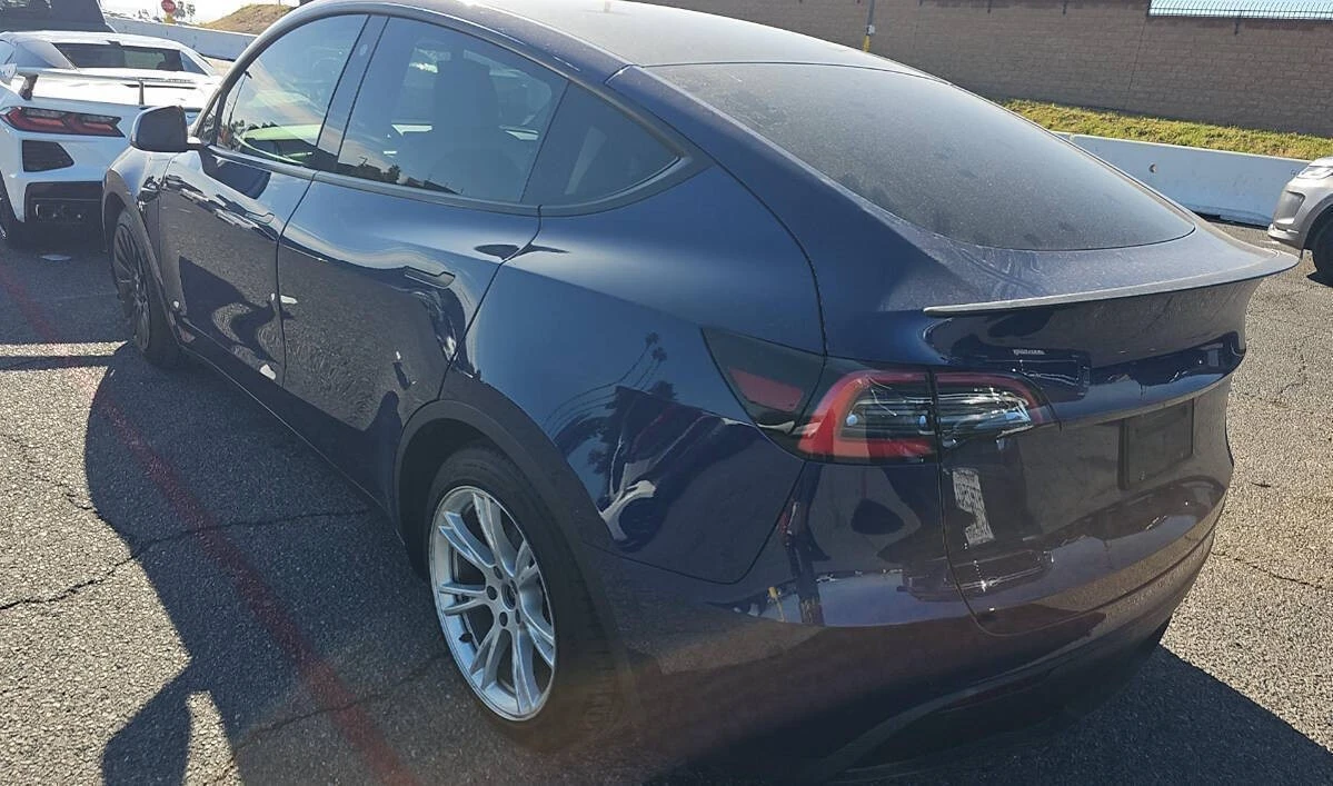 2021 Tesla Model Y - Image 4 of 11