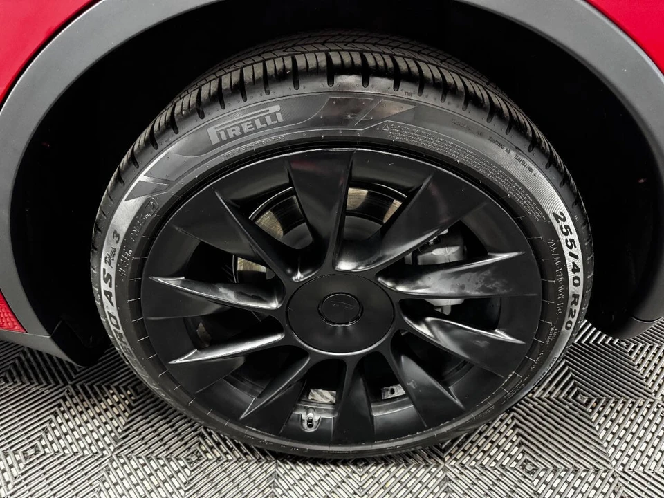 2021 Tesla Model Y - Image 18 of 21