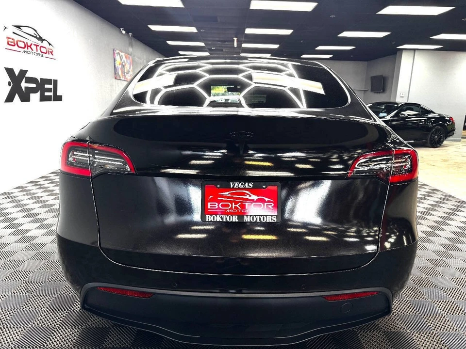 2021 Tesla Model Y - Image 10 of 12