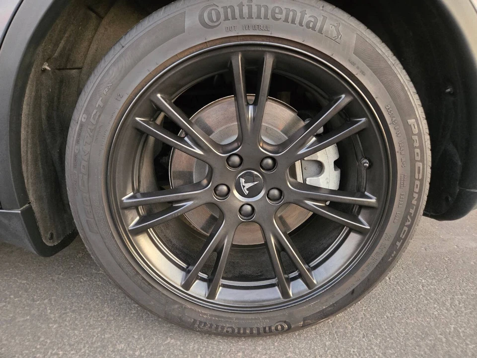 2021 Tesla Model Y - Image 15 of 21