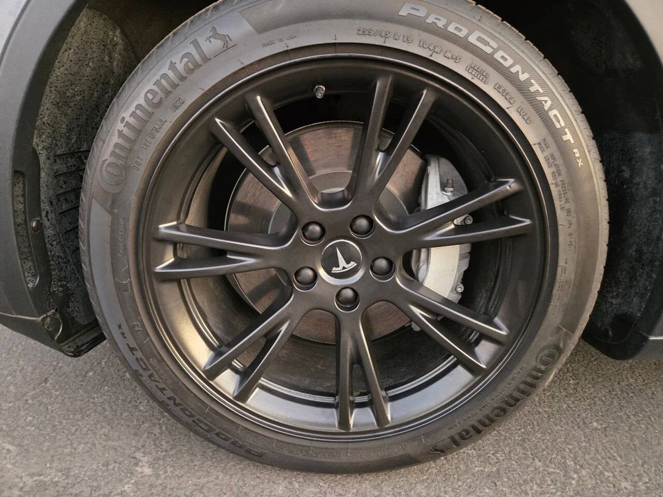 2021 Tesla Model Y - Image 16 of 21