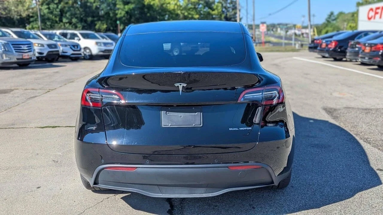 2021 Tesla Model Y - Image 7 of 12