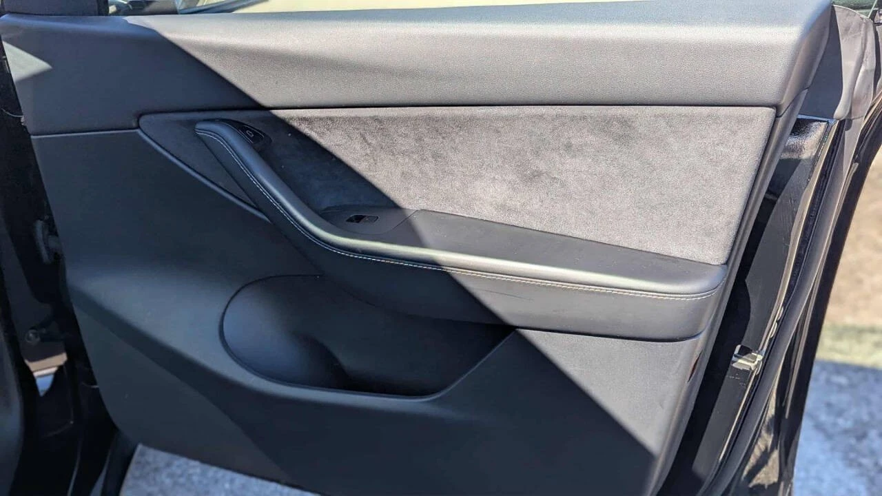 2021 Tesla Model Y - Image 12 of 12