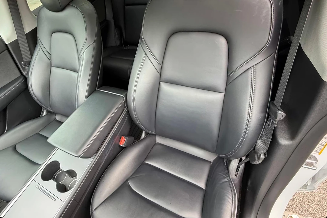 2021 Tesla Model Y - Image 25 of 31
