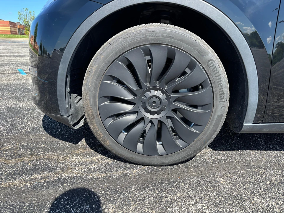 2021 Tesla Model Y - Image 31 of 31