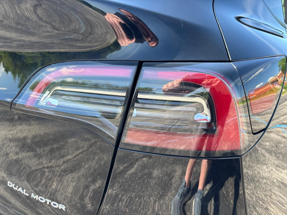 2021 Tesla Model Y - Image 20 of 31