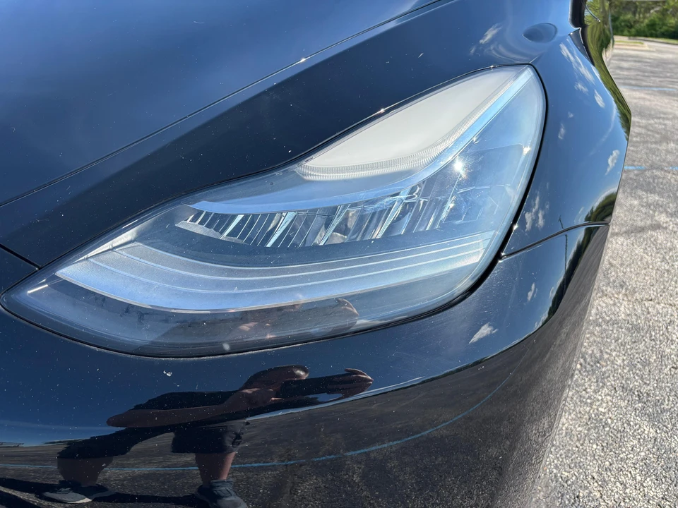 2021 Tesla Model Y - Image 13 of 31