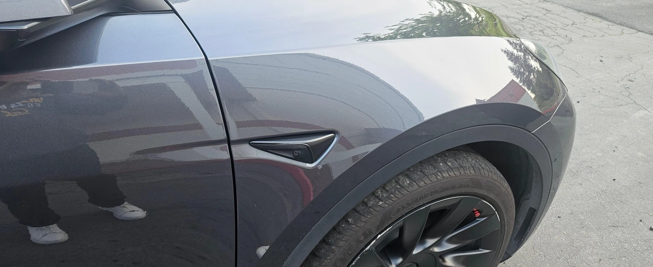 2021 Tesla Model Y - Image 16 of 31