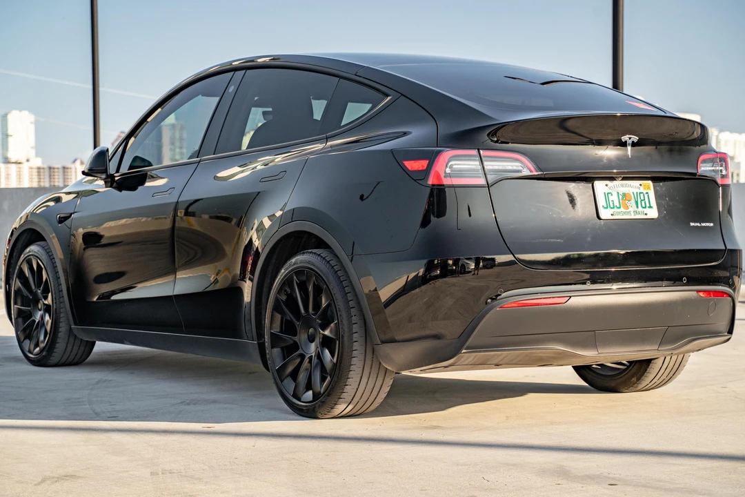 2021 Tesla Model Y - Image 4 of 31