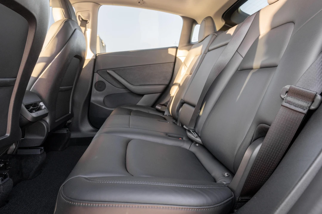 2021 Tesla Model Y - Image 15 of 31
