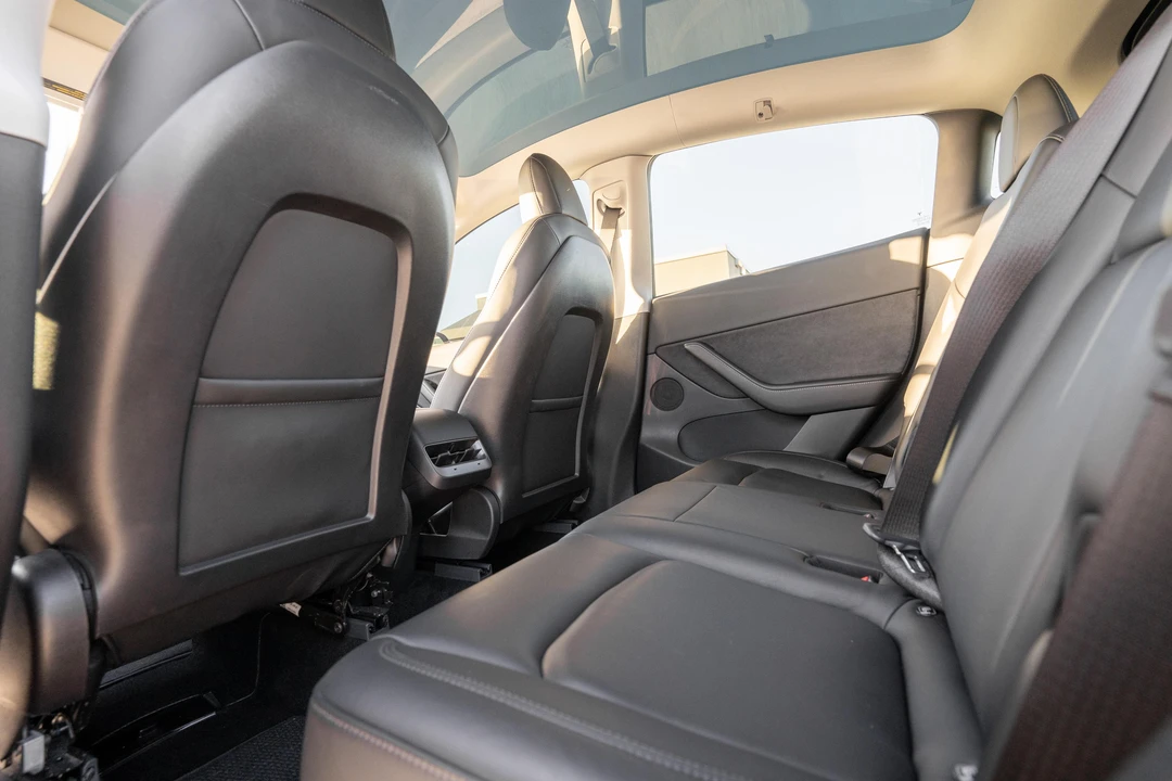 2021 Tesla Model Y - Image 28 of 31