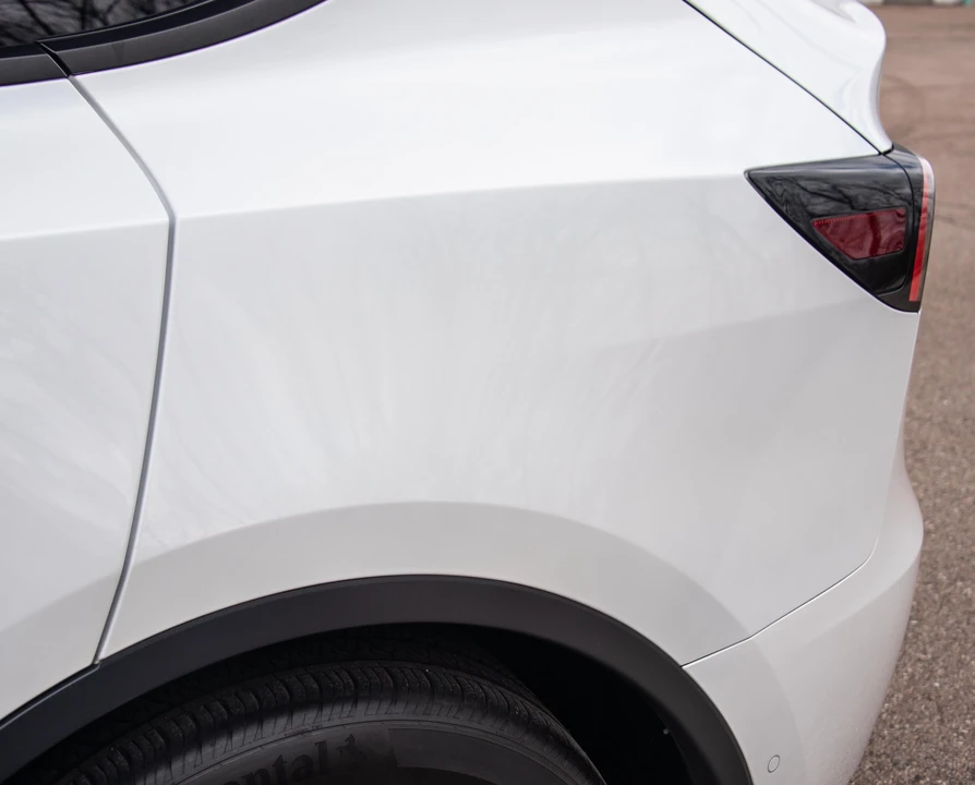 2021 Tesla Model Y - Image 31 of 31