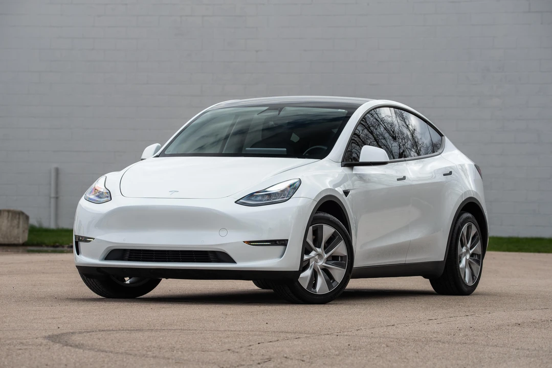 2021 Tesla Model Y - Image 7 of 31