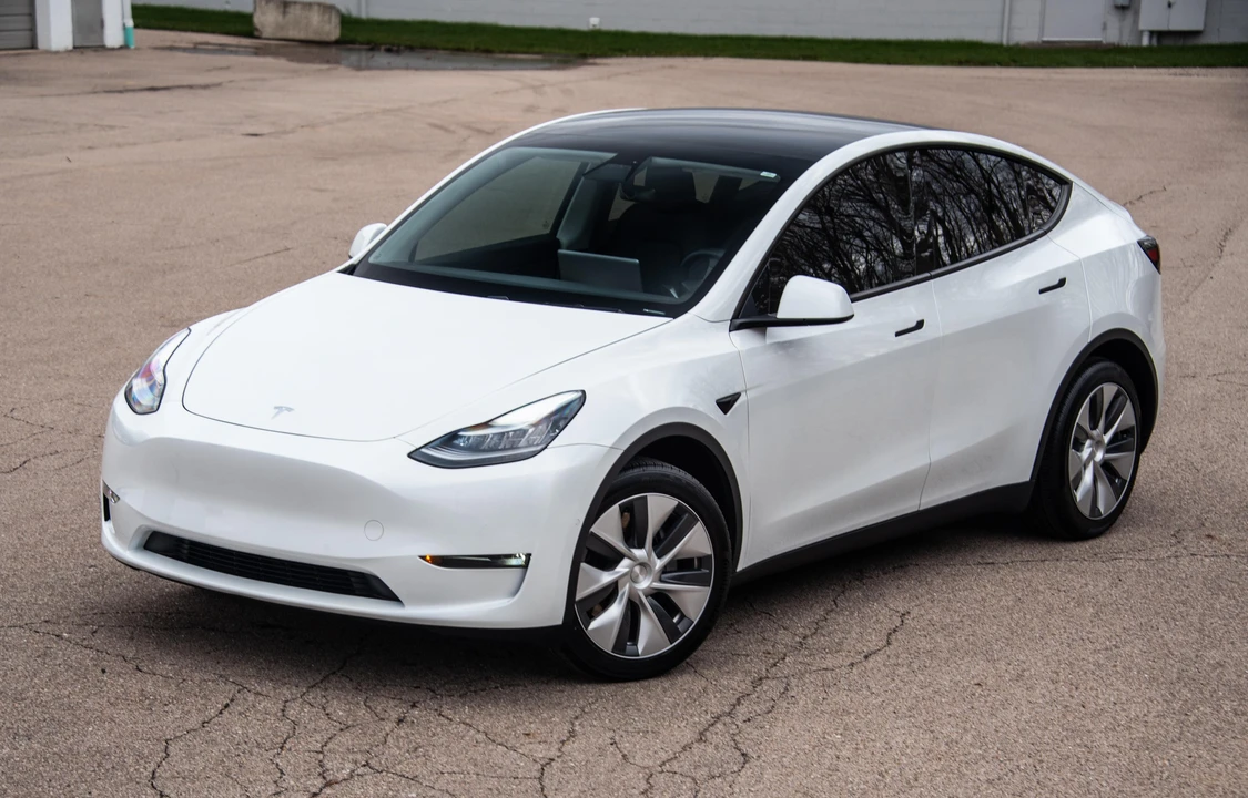 2021 Tesla Model Y - Image 10 of 31