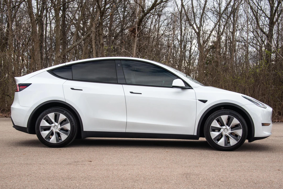 2021 Tesla Model Y - Image 3 of 31