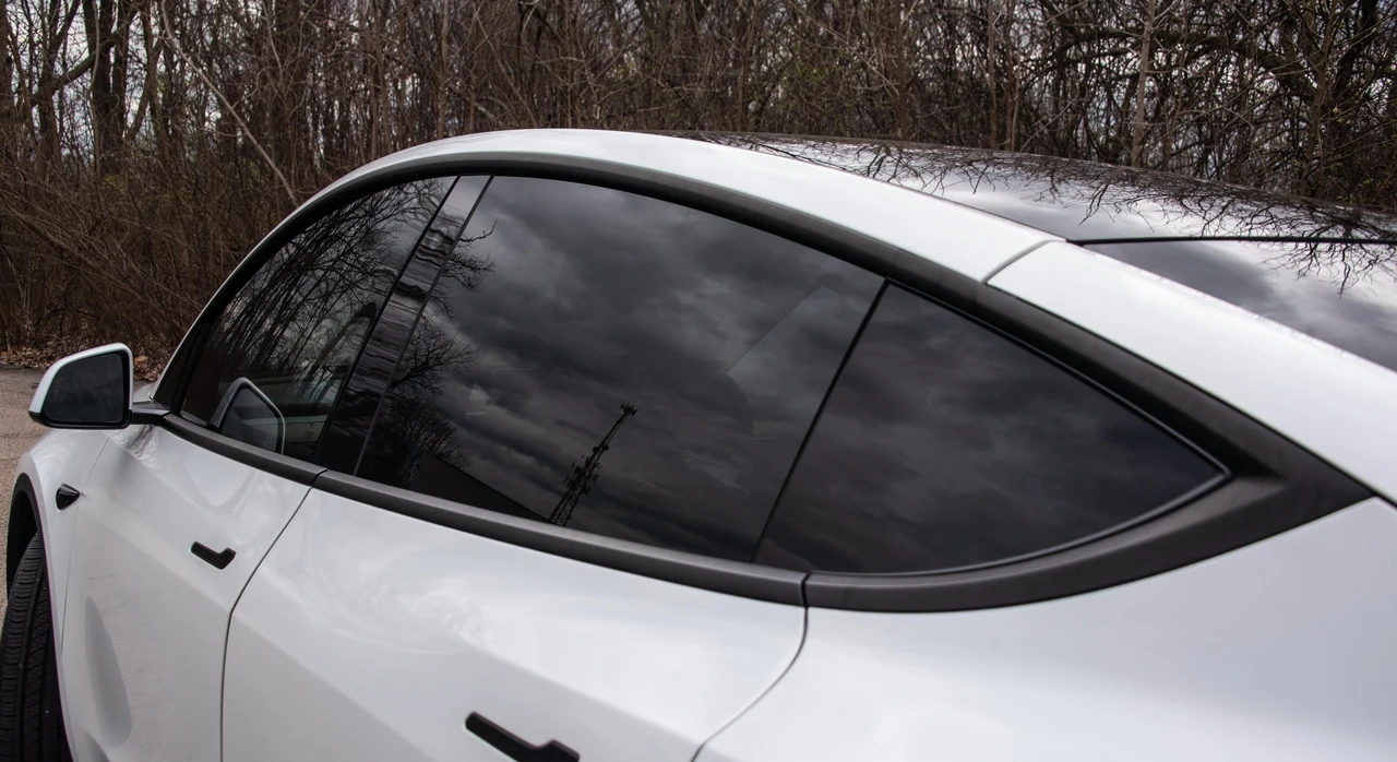 2021 Tesla Model Y - Image 29 of 31