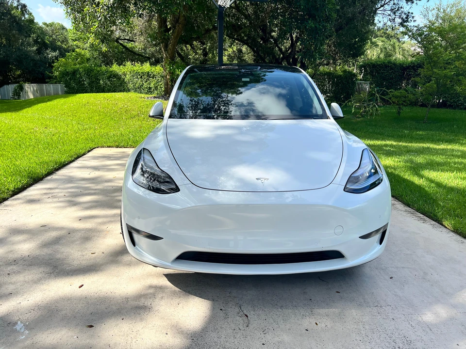 2021 Tesla Model Y - Image 16 of 31
