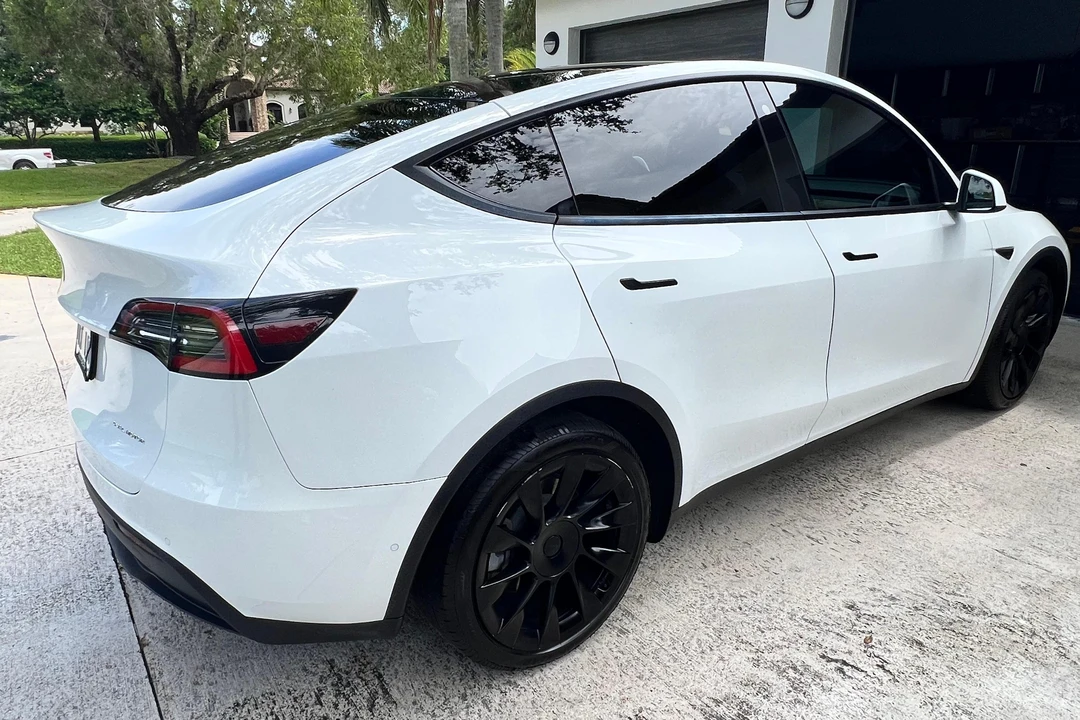 2021 Tesla Model Y - Image 4 of 31