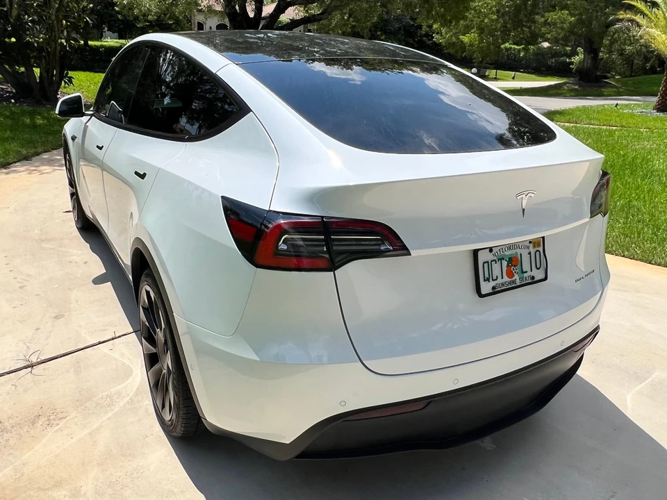 2021 Tesla Model Y - Image 9 of 31
