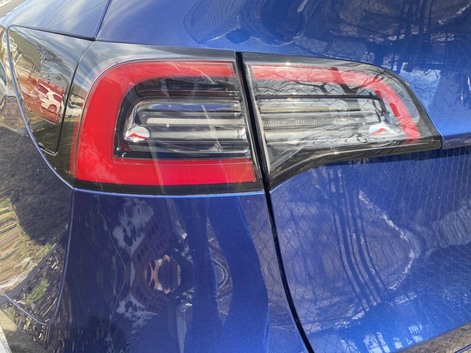 2021 Tesla Model Y - Image 23 of 31
