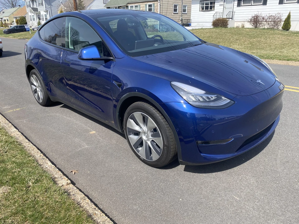 2021 Tesla Model Y - Image 16 of 31