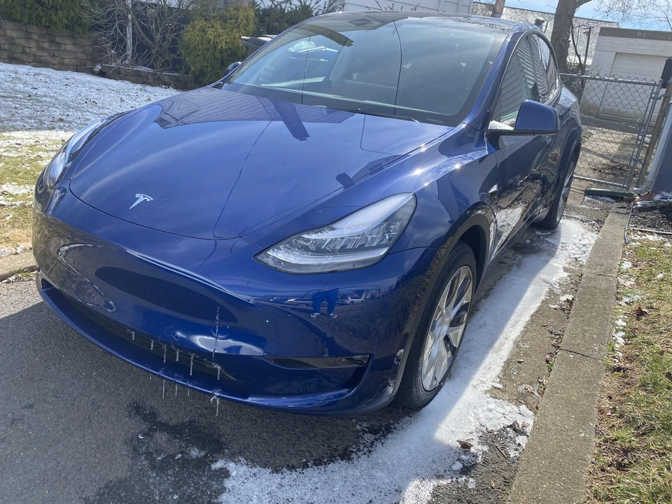 2021 Tesla Model Y - Image 8 of 31