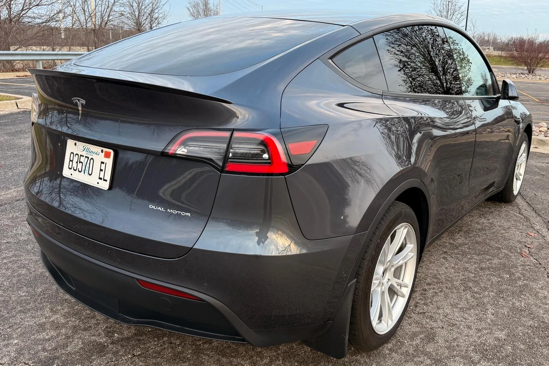 2021 Tesla Model Y - Image 5 of 31