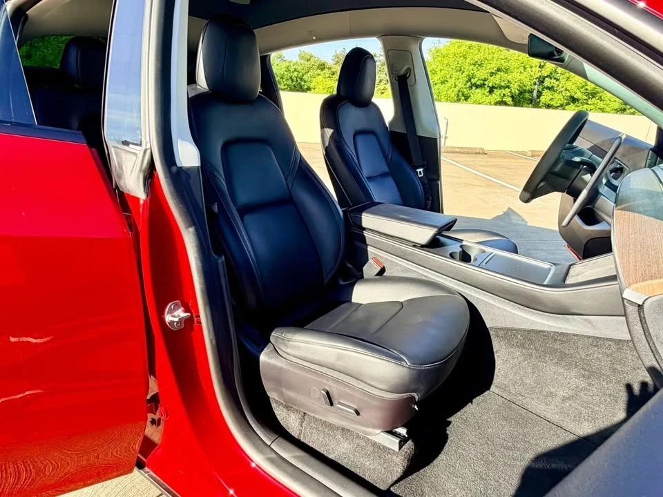 2021 Tesla Model Y - Image 12 of 19